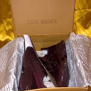 Steve Madden Maxima Shoe